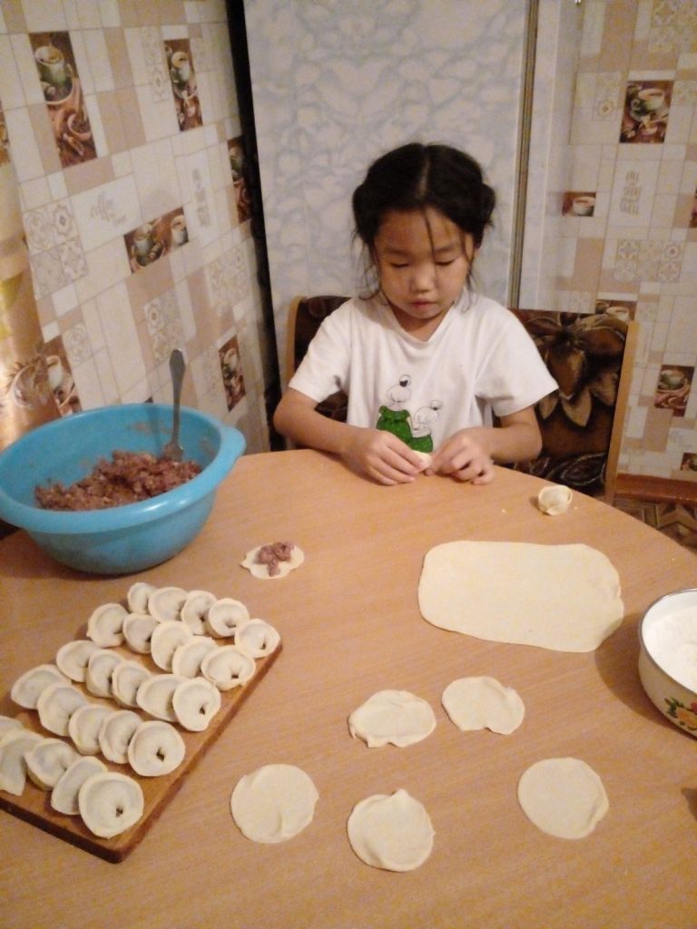 Это изображение имеет пустой атрибут alt; его имя файла - IMG-8277fa0ef9daef167306ecf7f5238da8-V-1-768x1024.jpg